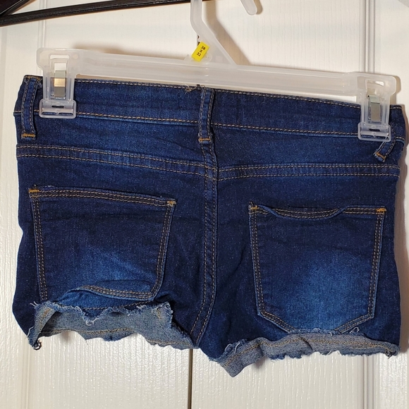 Tiny, Whiney, Teeny, Weeny. - Picture 2 of 2